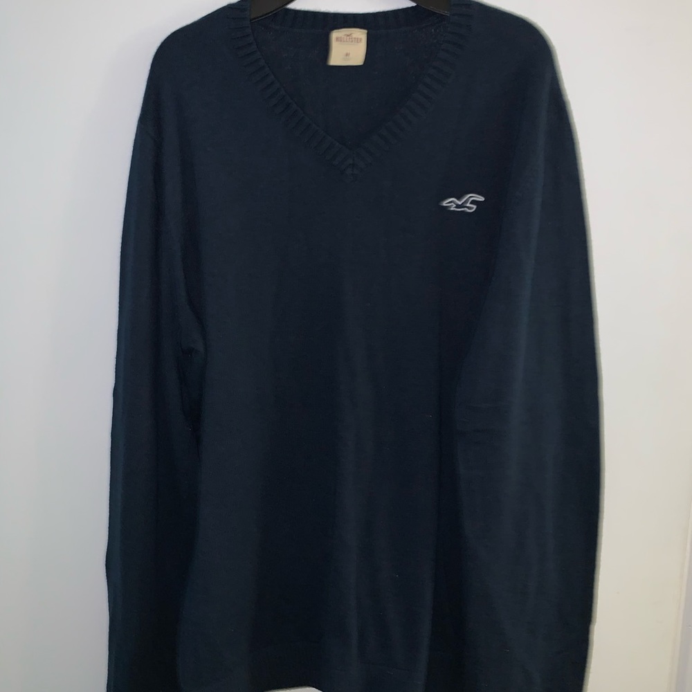 Hollister V-Neck Sweater
